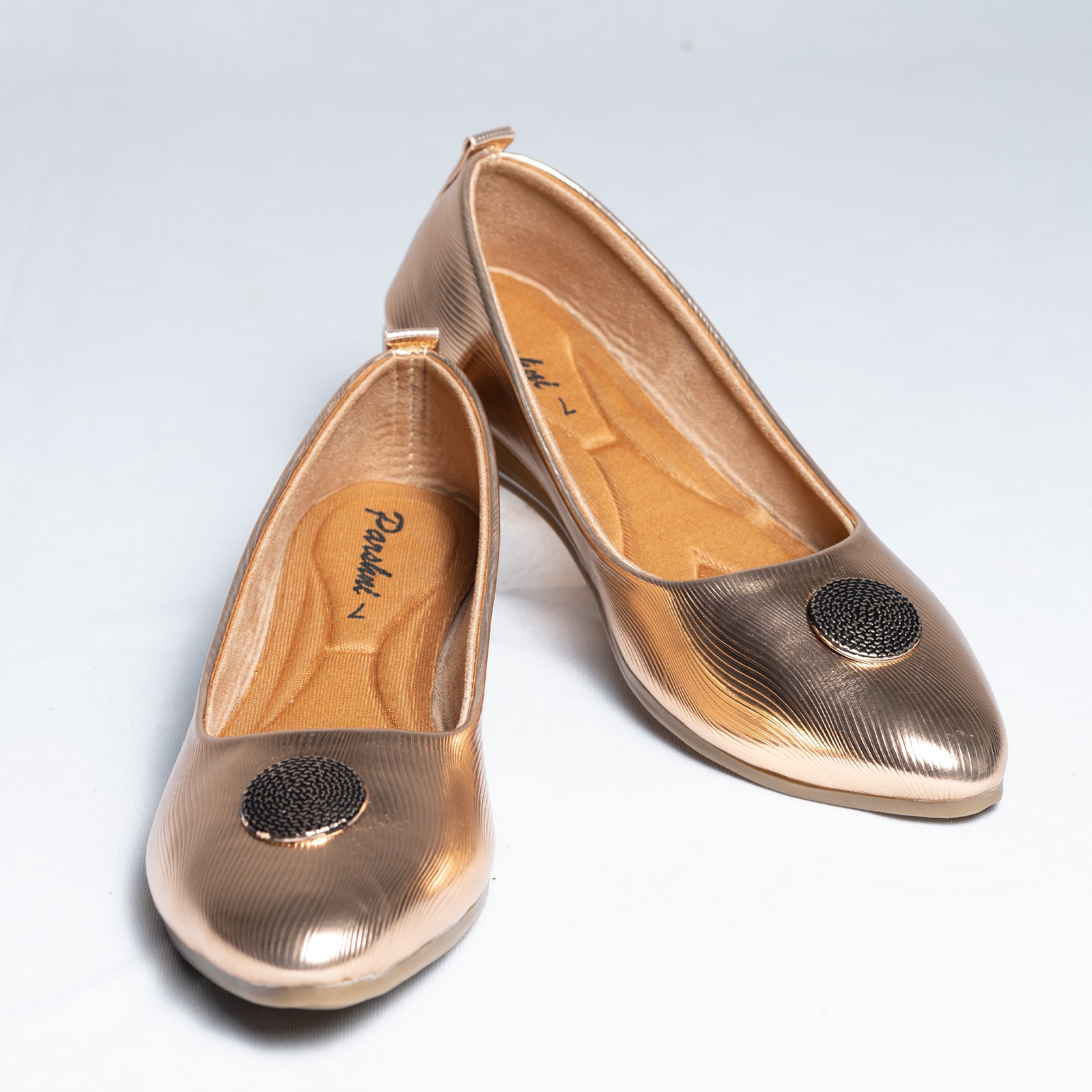 Parshni Women Embellished Ballerins with Buckle for Party or Regular use