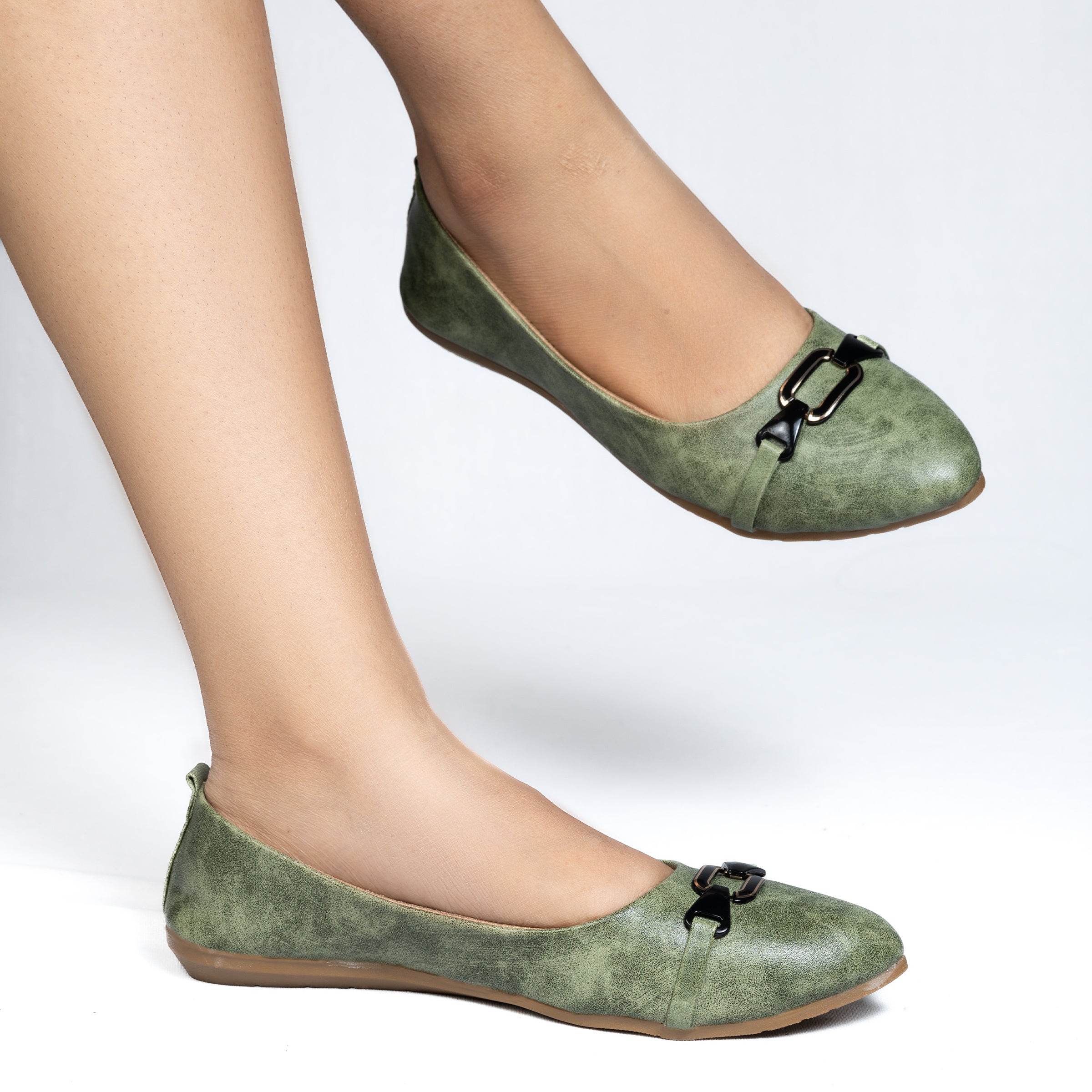 Parshni Women Green Texture With Black Buckle Embellished Ballerians for Party Use