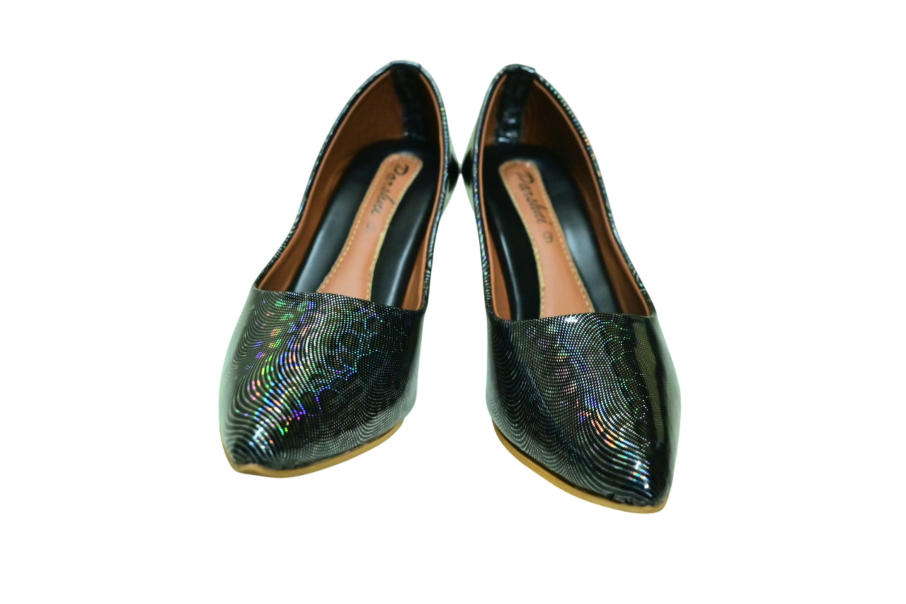 Parshni Women PU Work Black Texture Pointed Toe Stiletto