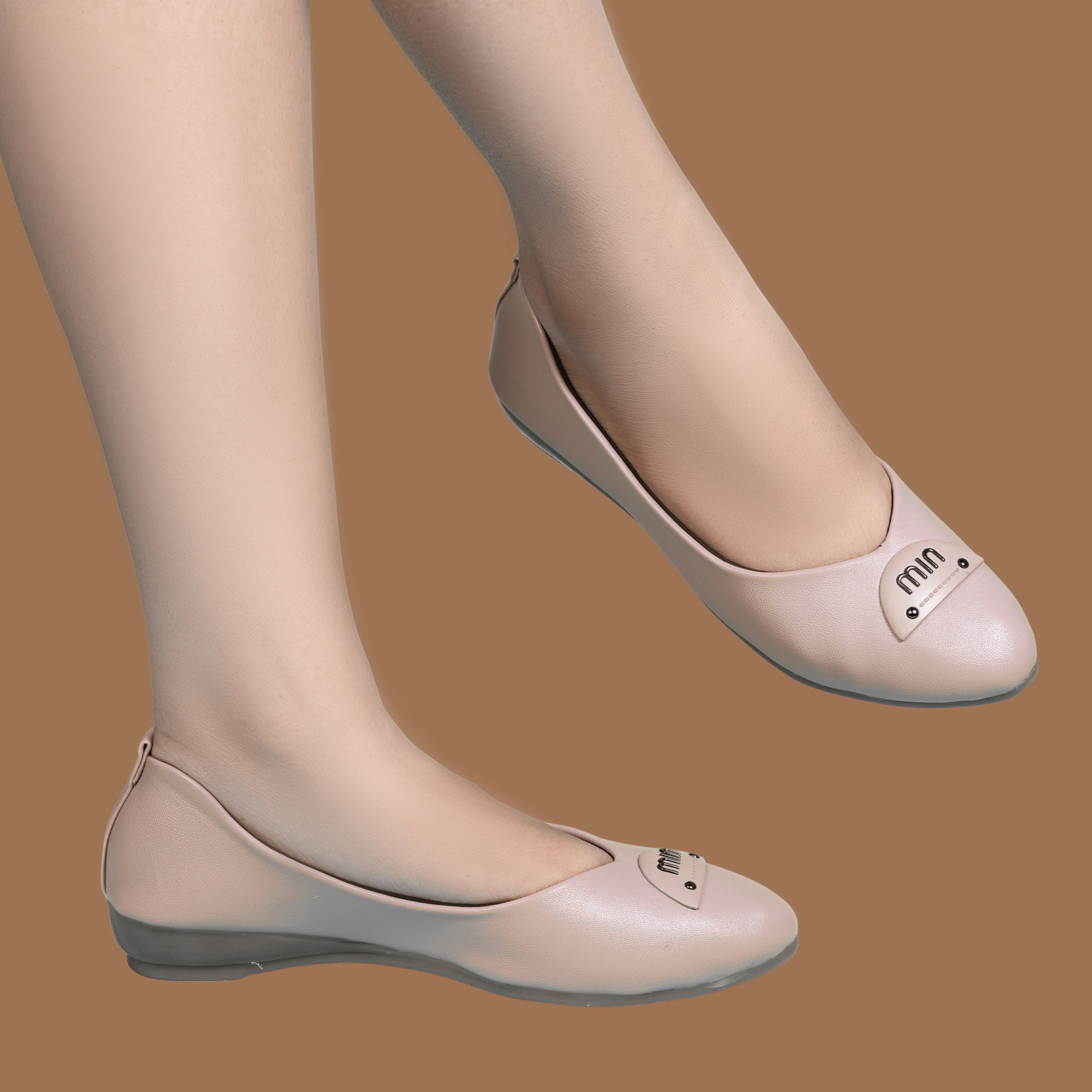 Parshni Women Paech with Buckle Top Toe Ballerians for Party Use