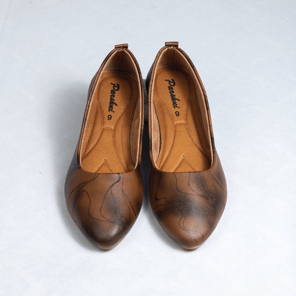 Parshni Women Brown Texture Ballerians  for Casual Use