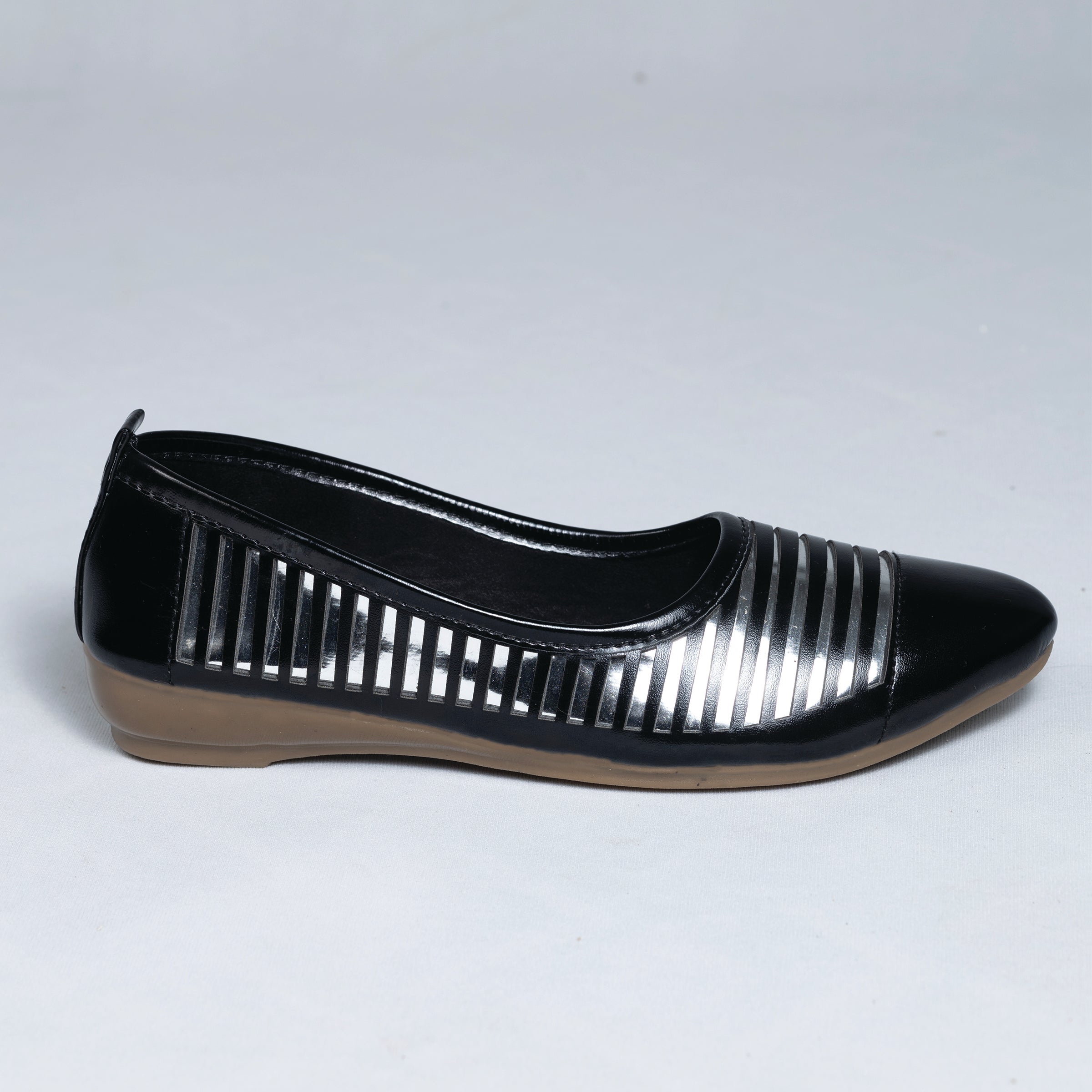 Parshni Women Black Leaser with Silver Display Pointed Toe Ballerians for Party Use